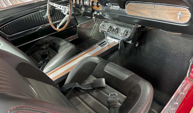 								1966 Ford Mustang Fastback full									