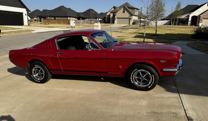 								1966 Ford Mustang Fastback full									