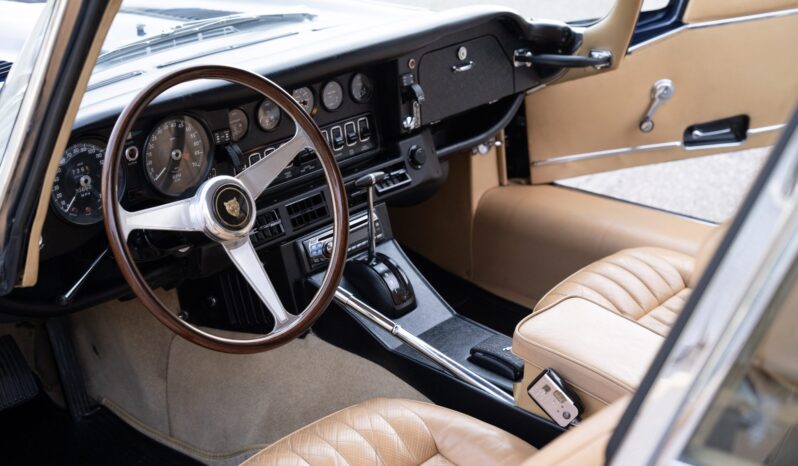 								1973 Jaguar E-Type Series III 2+2 V12 full									