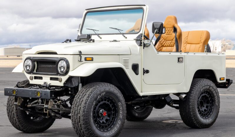 								1979 Toyota Land Cruiser FJ40 5-Speed 5.3L V8 full									