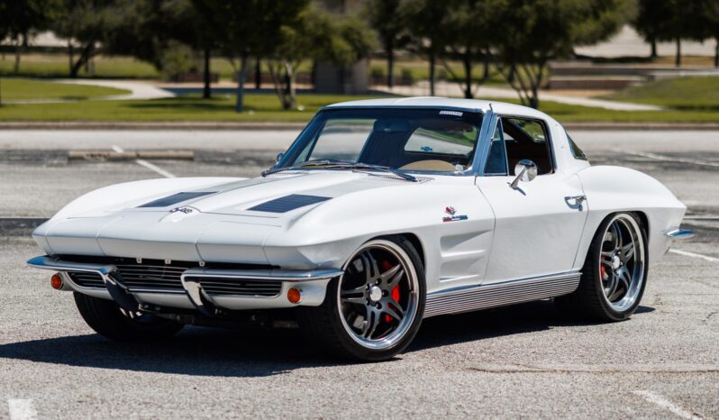 								1963 Chevrolet Corvette Split-Window Coupe 5-Speed full									