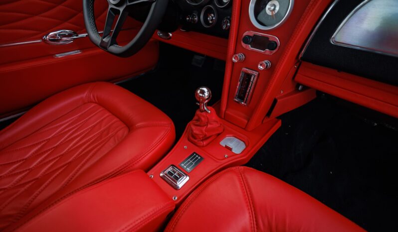 								1963 Chevrolet Corvette Split-Window Coupe 5-Speed full									