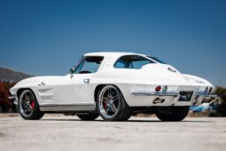 1963 Chevrolet Corvette Split-Window Coupe 5-Speed full