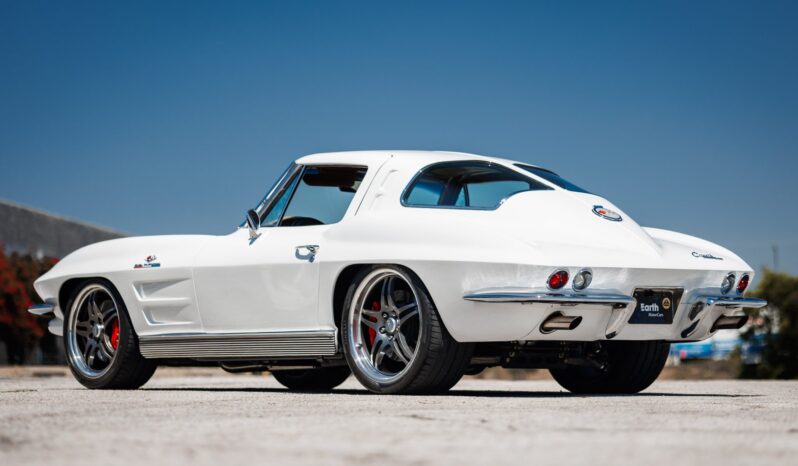 								1963 Chevrolet Corvette Split-Window Coupe 5-Speed full									