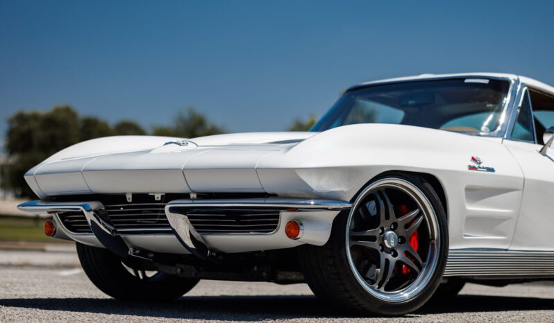 								1963 Chevrolet Corvette Split-Window Coupe 5-Speed full									