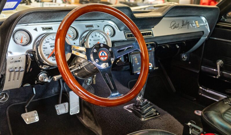 								1967 Ford Mustang Fastback 5-Speed full									