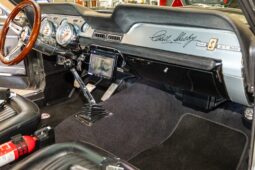 										1967 Ford Mustang Fastback 5-Speed full									