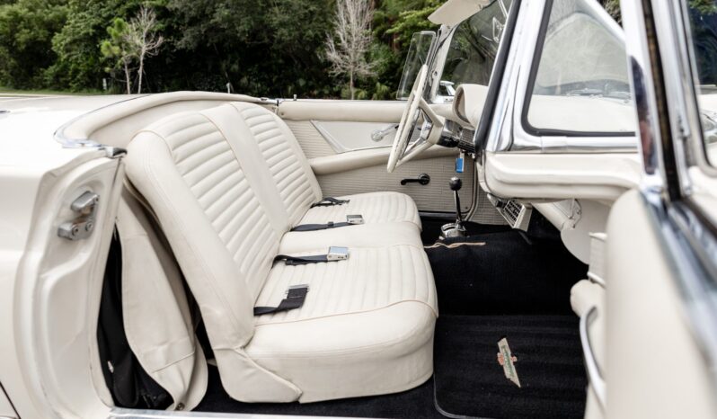 								1957 Ford Thunderbird full									