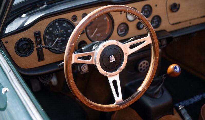 								1970 Triumph TR6 full									