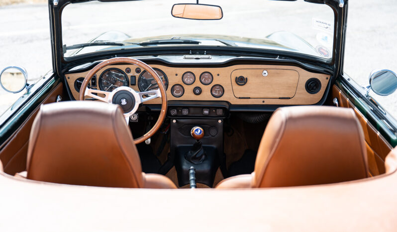 								1970 Triumph TR6 full									