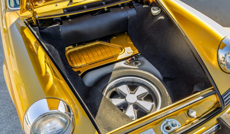 								1973 Porsche 911T Coupe 5-Speed full									