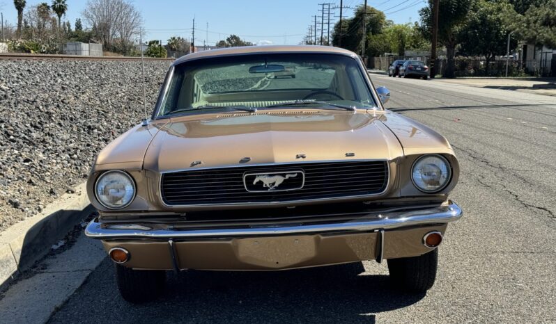 								1966 Ford Mustang Fastback 289 full									
