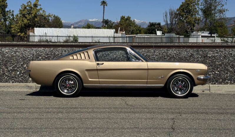 								1966 Ford Mustang Fastback 289 full									
