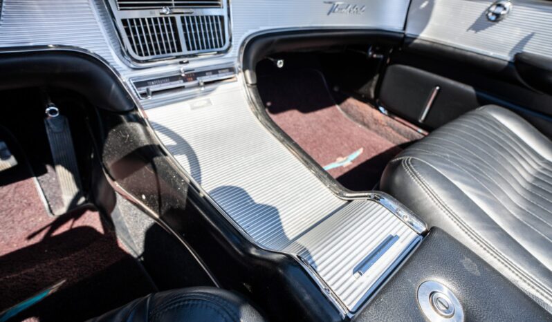 								1962 Ford Thunderbird Sports Roadster full									