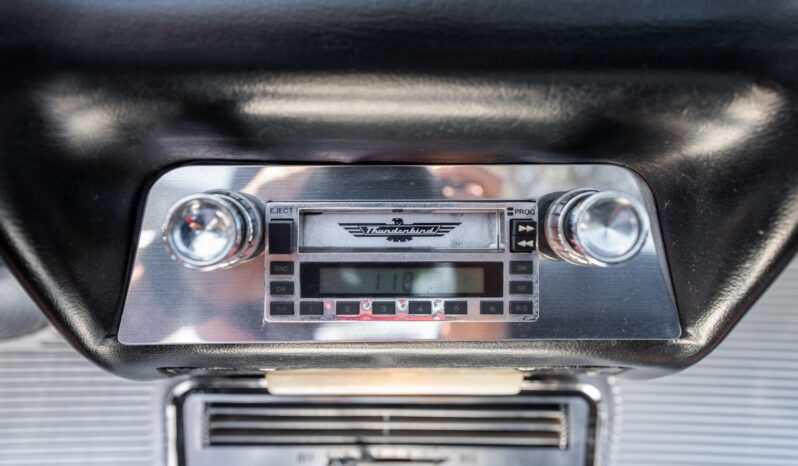 								1962 Ford Thunderbird Sports Roadster full									