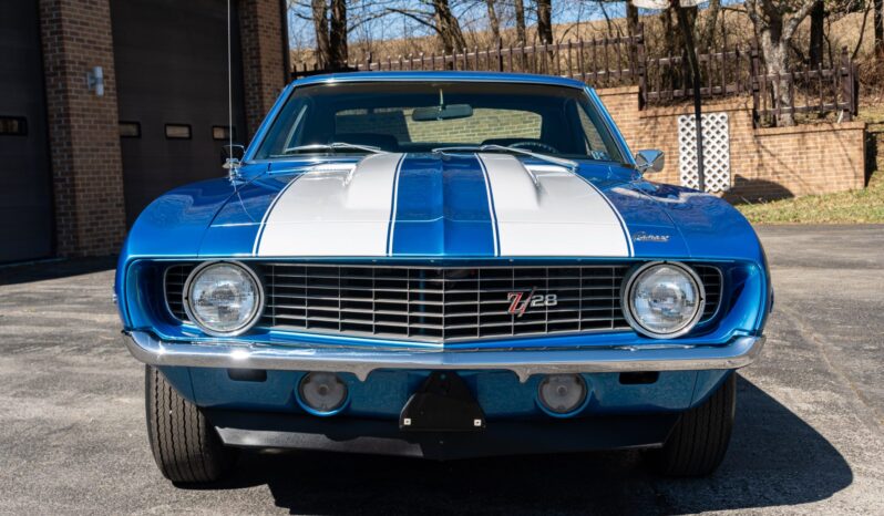 								1969 Chevrolet Camaro Z28 Coupe 4-Speed full									