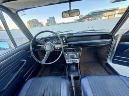 										1972 BMW 2002tii full									