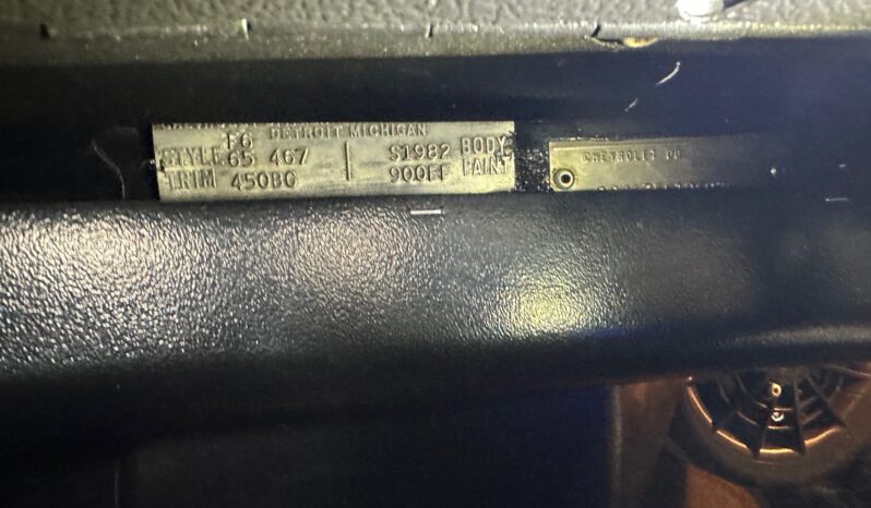 								1965 Chevrolet Corvette Convertible full									