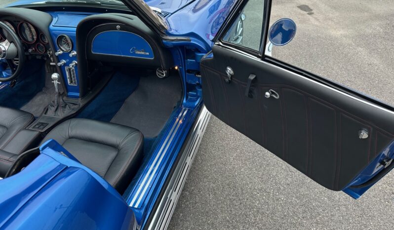 								1965 Chevrolet Corvette Convertible full									