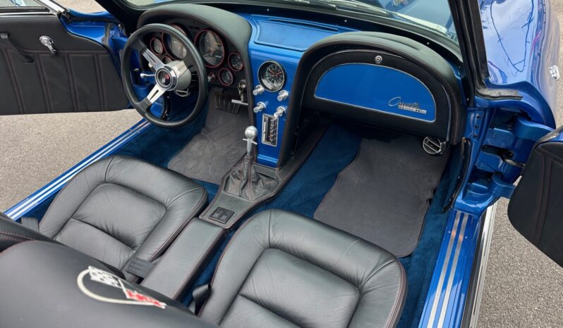								1965 Chevrolet Corvette Convertible full									