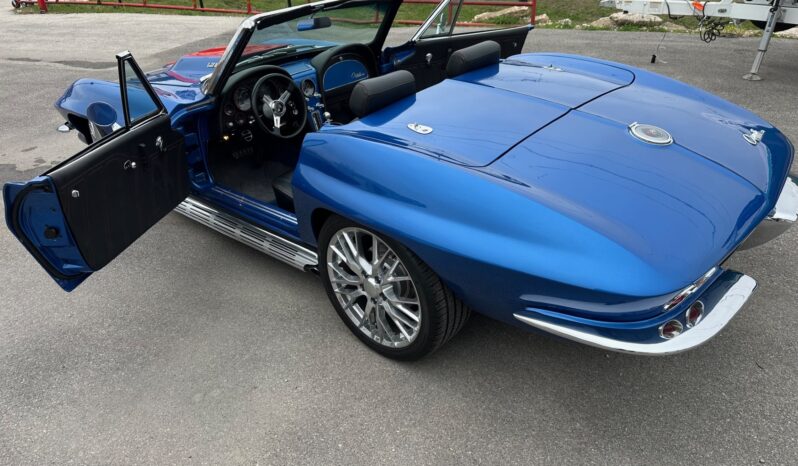 								1965 Chevrolet Corvette Convertible full									