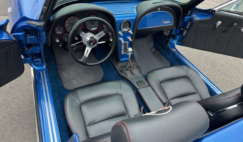 								1965 Chevrolet Corvette Convertible full									