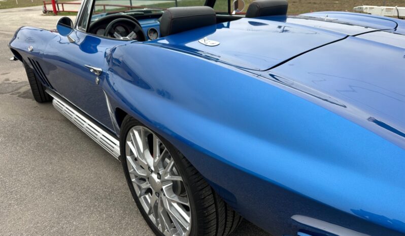 								1965 Chevrolet Corvette Convertible full									