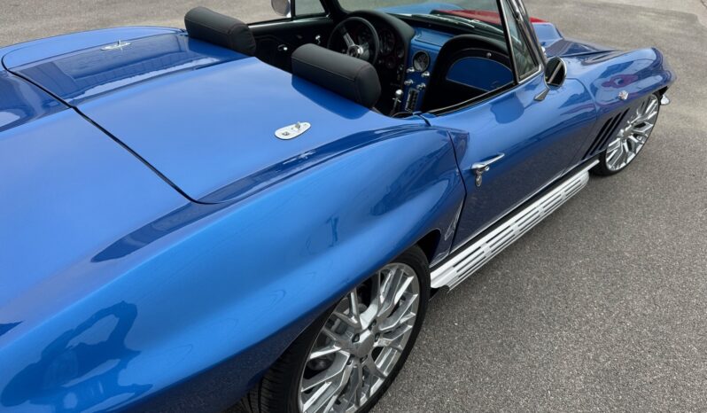 								1965 Chevrolet Corvette Convertible full									