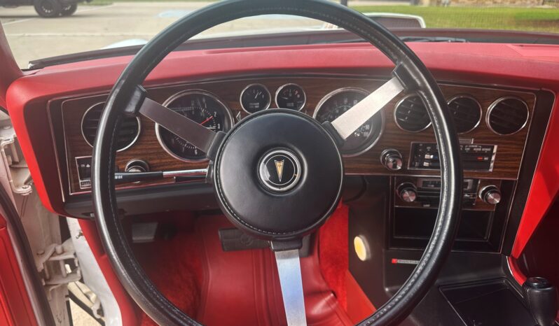 								1977 Pontiac Lemans Can Am full									