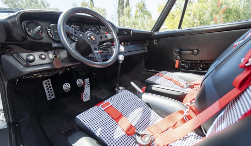 								1977 Porsche 911S Coupe full									