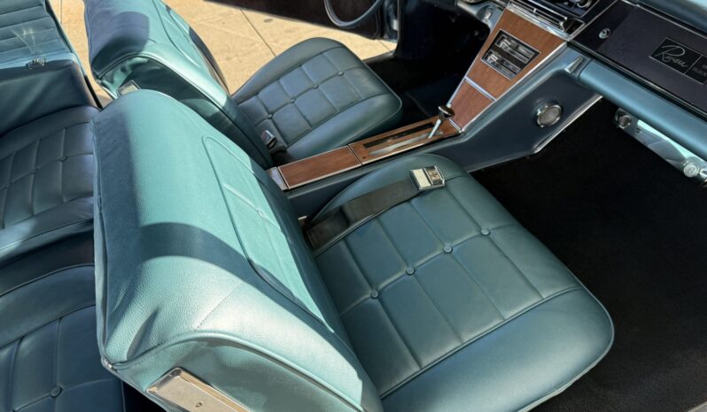 								1965 Buick Riviera full									