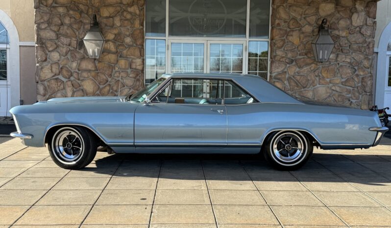 								1965 Buick Riviera full									