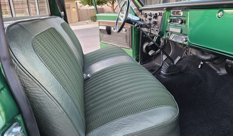 								1971 Chevrolet C20 Pickup 4×4 4-Speed full									