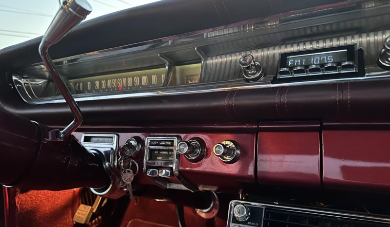 								1961 Pontiac Bonneville Coupe 389 full									