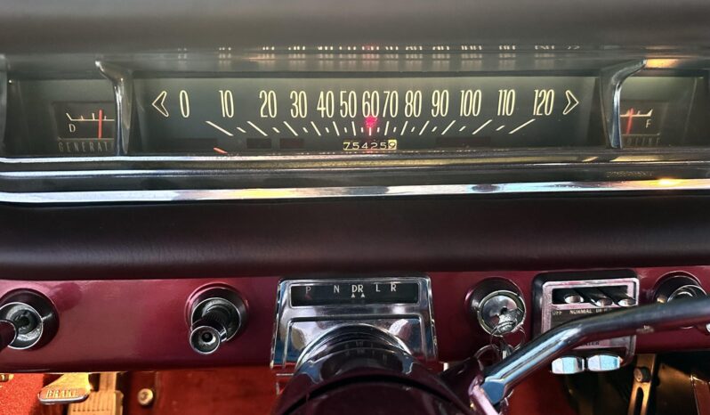 								1961 Pontiac Bonneville Coupe 389 full									