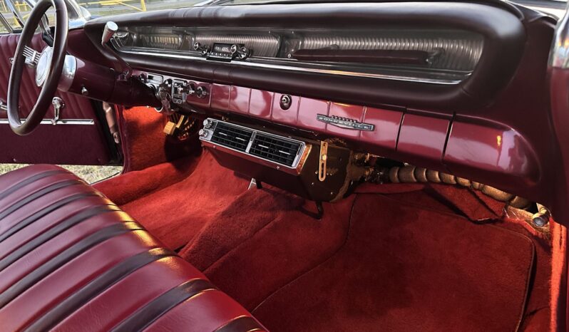 								1961 Pontiac Bonneville Coupe 389 full									