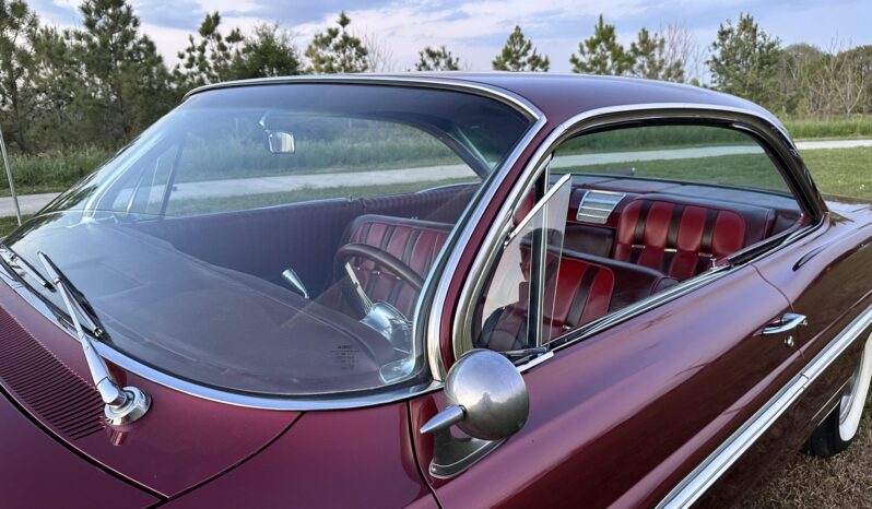 								1961 Pontiac Bonneville Coupe 389 full									