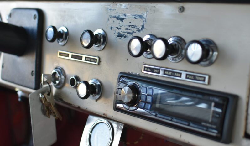 								1975 Ford Bronco 302 full									