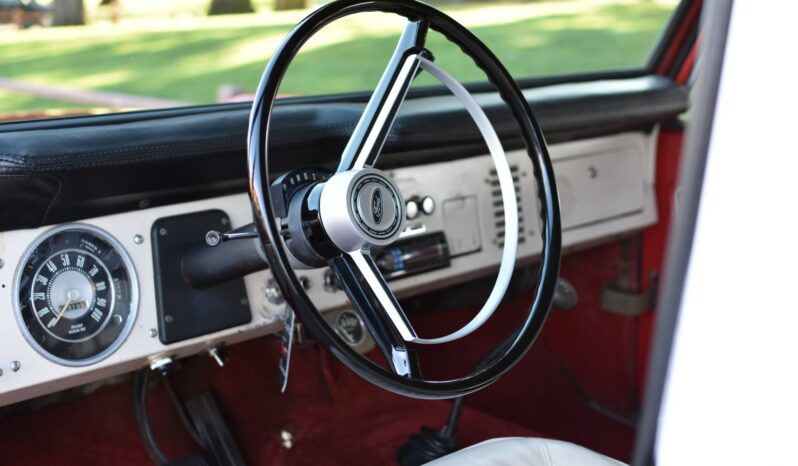 								1975 Ford Bronco 302 full									