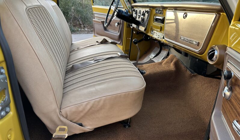 								1972 GMC K2500 Sierra Grande 4×4 full									