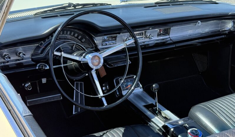 								1965 Chrysler 300L Convertible full									