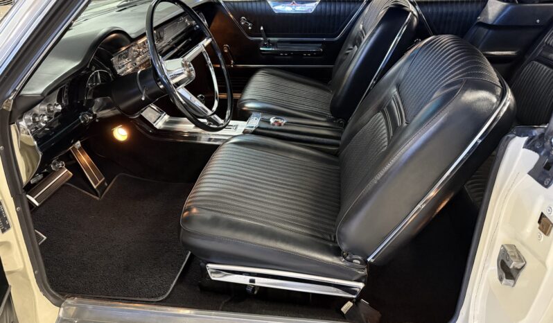 								1965 Chrysler 300L Convertible full									