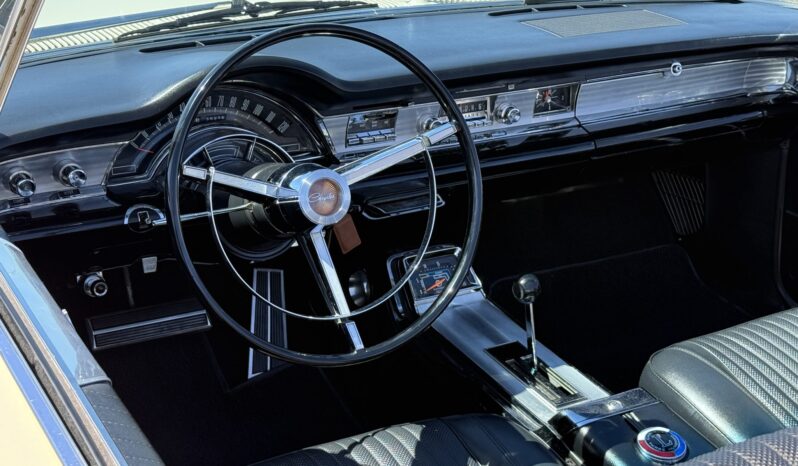 								1965 Chrysler 300L Convertible full									