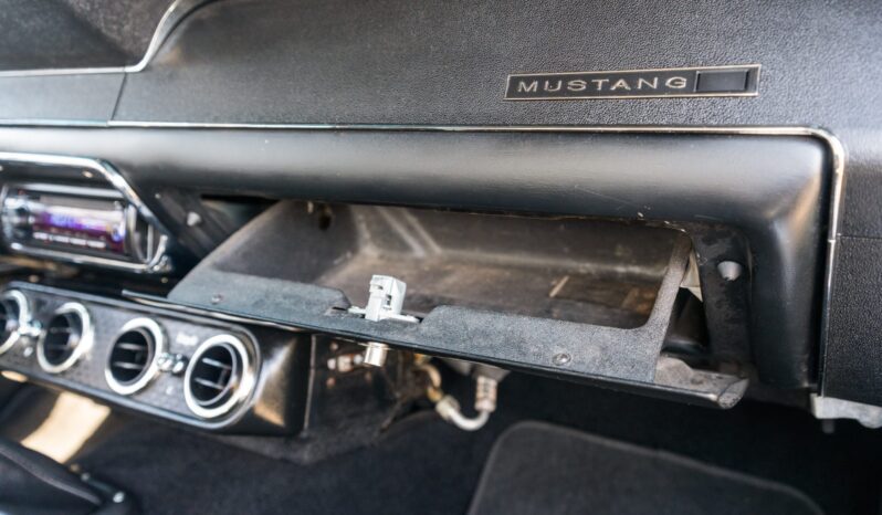 								1968 Ford Mustang Coupe 289 5-Speed full									