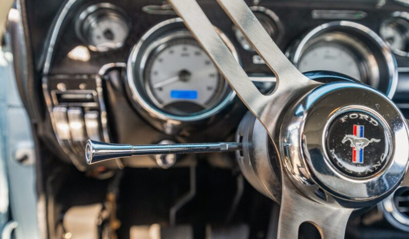 								1968 Ford Mustang Coupe 289 5-Speed full									