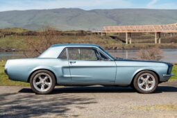 										1968 Ford Mustang Coupe 289 5-Speed full									