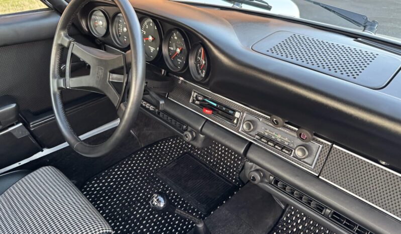 								1969 Porsche 911S Coupe full									