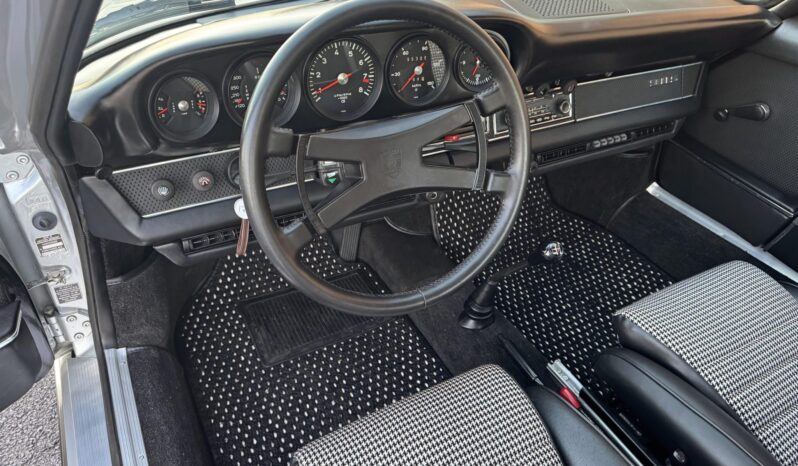 								1969 Porsche 911S Coupe full									