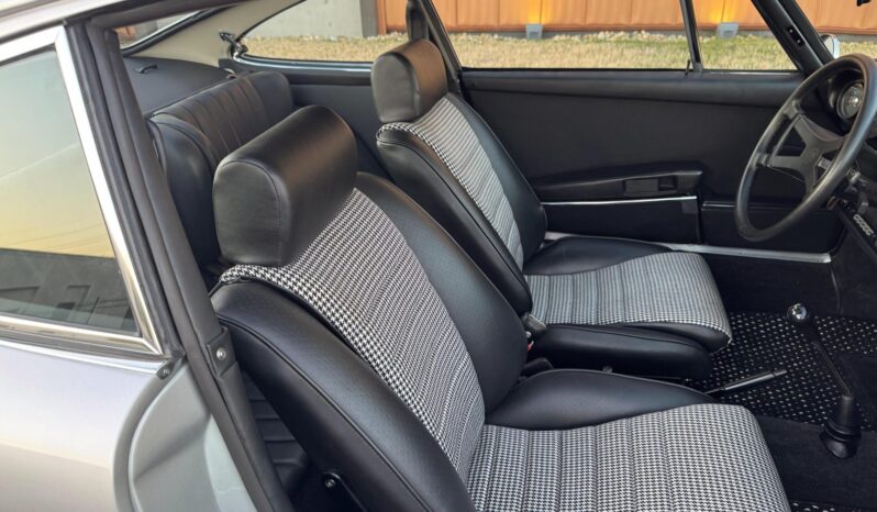 								1969 Porsche 911S Coupe full									