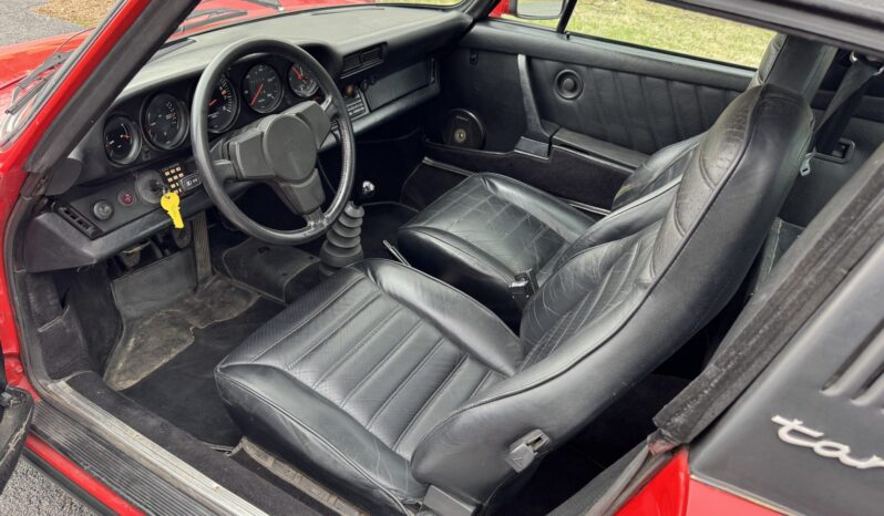 								1975 Porsche 911S Targa 5-Speed full									